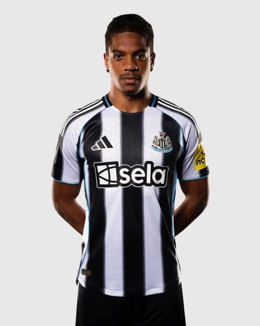 New Castle Man Home 2025/2026